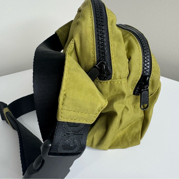 BAGGU Avocado Green Nylon Belt Bag Fanny Bag Black Strap Spellout - Picture 3 of 12